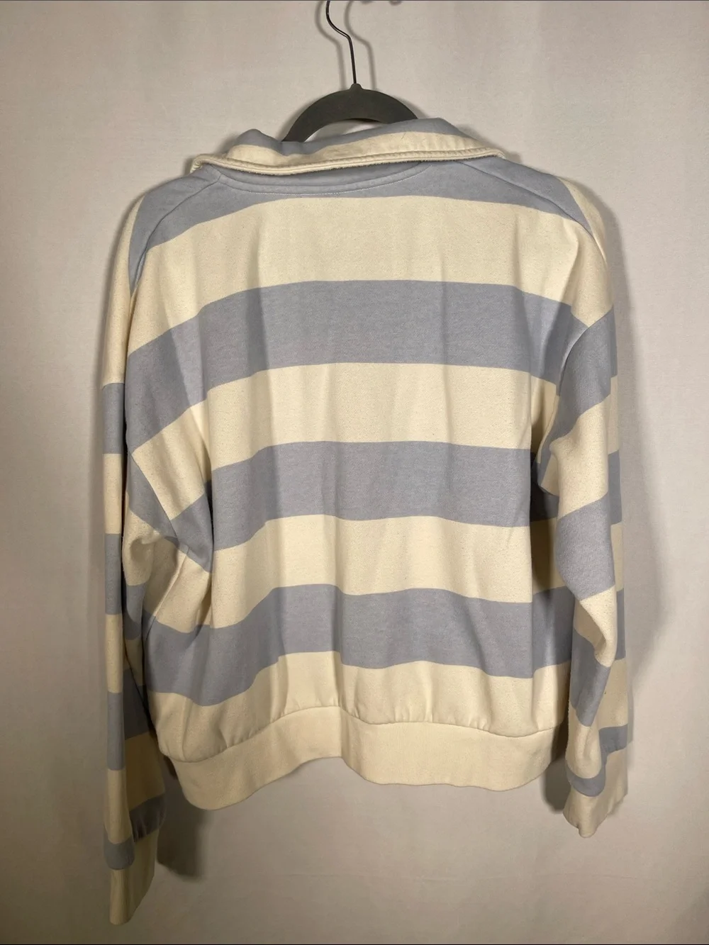 UNIVERSAL THREAD WOMENS BLUE WHITE STRIPE RUGBY TOP SHIRT XL